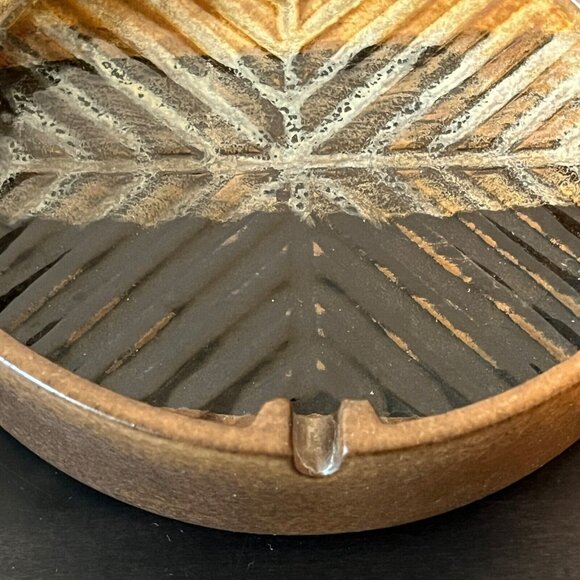 Pottery Craft Ceramic Ashtray 7" MCM Brown Black Vintage 1970s - Picture 3 of 7